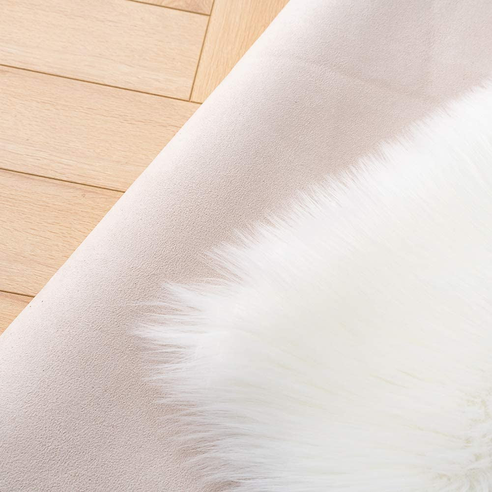 6X9 White Shaggy Faux Sheepskin Area Rug – Large Soft Fluffy Fur Carpet for Bedroom, Living Room, Bedside, or Nursery Decor